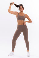Conjunto Feminino Fitness Básico Calças e Top - Coffe
