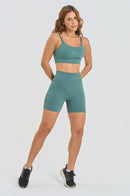 Conjunto Feminino Fitness Básico Shorts e Top - Musgo