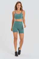 Conjunto Feminino Fitness Básico Shorts e Top - Musgo