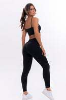 Conjunto Feminino Fitness Básico Calças e Top - Preto