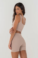 Conjunto Feminino Fitness Top e Shorts - Amêndoa